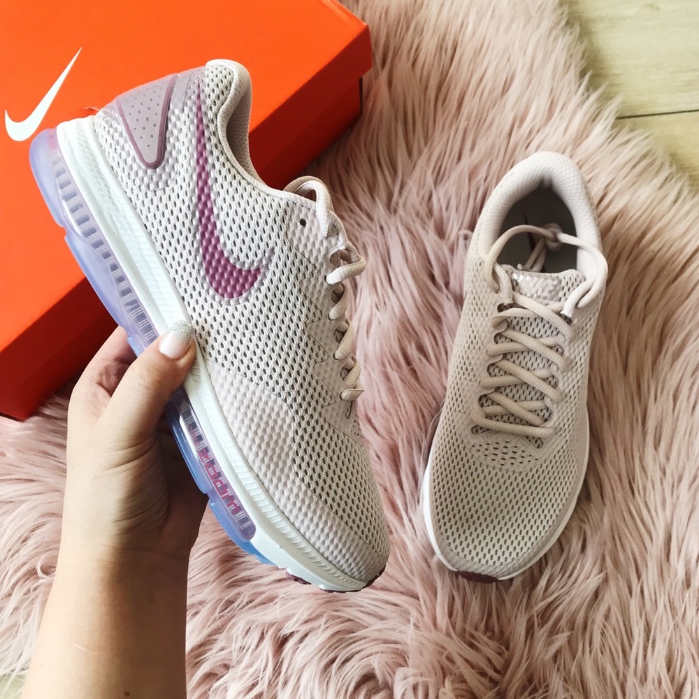 Nike zoom all out low barely rose - Picture 2 of 8